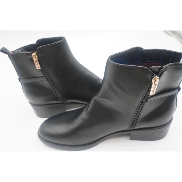 Tommy Hilfiger Women's Black Leather Ankle Gold Buckle Block Heel Booties Sz 11M - Picture 7 of 14